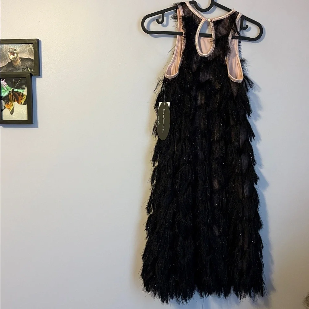 Ava & Yelly Black Sleeveless Eyelash-Pattern Fringe Trim Swing Dress size 16